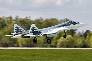 Новейший российский истребитель Сухой Т-50 ПАК ФА «Су-57»