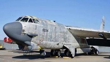 Американцы вернули со свалки  B-52H Stratofortress
