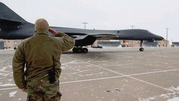 Стратегические бомбардировщики B-1B уходят «на пенсию»