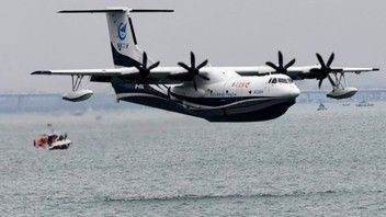 Cамолёт-амфибия AG600 пошёл в серию
