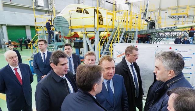 В Правительстве РФ рассчитывают с 2023 запустить Ил-114-300 в серию