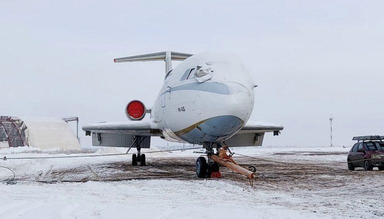 В Саратове чудом спасли сохранившийся лайнер Як-42