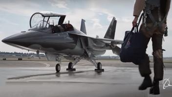 Boeing собрал первый УТ самолёт T-7A Red Hawk