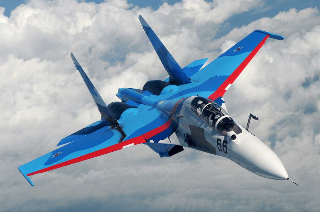 С 2000 г. зарубежным заказчиком поставлено порядка 700"Су"