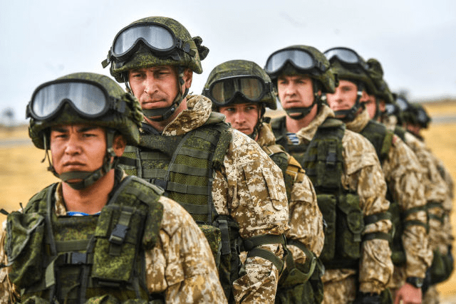 К Дню Воздушно-десантных войск: О вооружении десантников