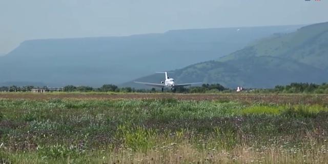 На Камчатке принят в эксплуатацию бизнес-джет Як-40