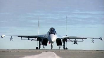 ВКС России получили партию новых истребителей Су-35С