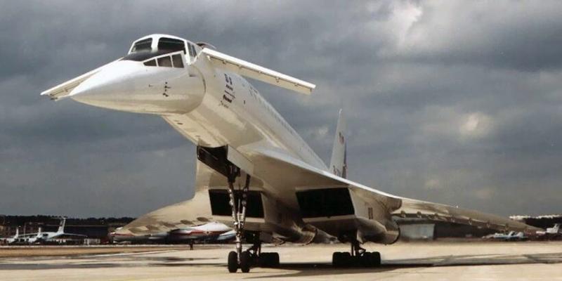 ЦАГИ: Первый сверхзвуковой пассажирский самолет Ту-144