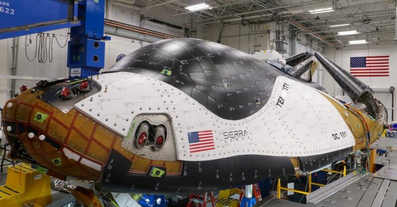 Готовность американского космического грузовика Dream Chaser