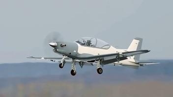 О первом полёте самолёта УТС-800