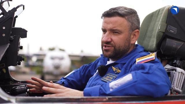 Летчики-испытатели: первые за штурвалом