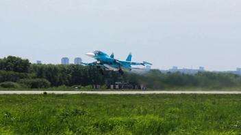 Очередные фронтовые бомбардировщики Су-34 поступили в ВКС