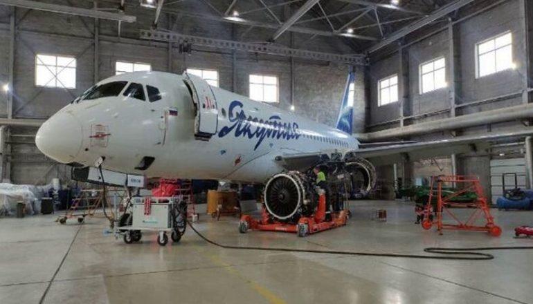 Авиакомпания «Якутия» выполняют ТОиР самолёта Superjet 100