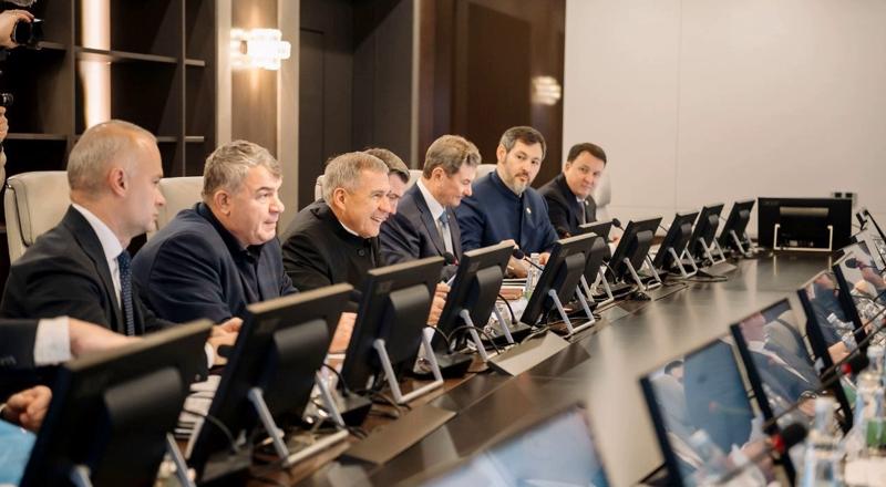 В Казани рассмотрели статус реализации программ КАЗ