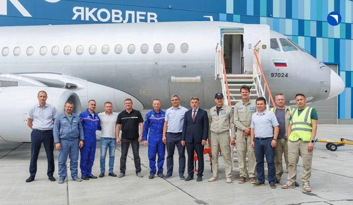 Первый полет импортозамещенного SJ-100 с ПД-8