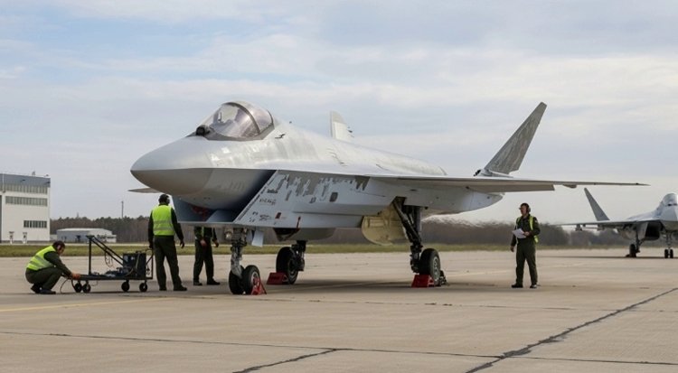 «Су-75 замечен на испытаниях»: Запад о перспективах истребителя
