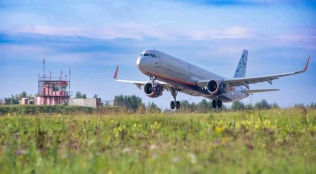Вспышки на Солнце ставят под угрозу безопасность полётов А320