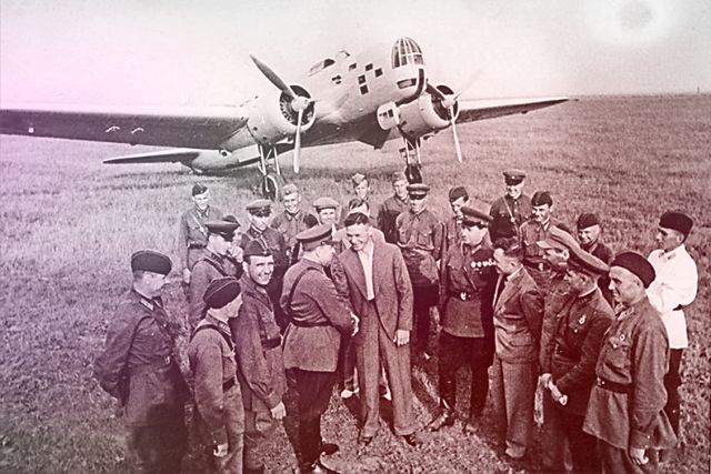 122 летию Владимира Коккинаки и его «рекордный багаж»