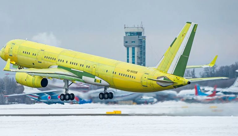 Ту-214 новой постройки улетел в Минск на покраску