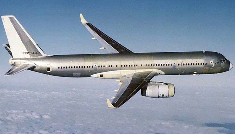 К 37 — летию первого полёта авиалайнера Ту-204