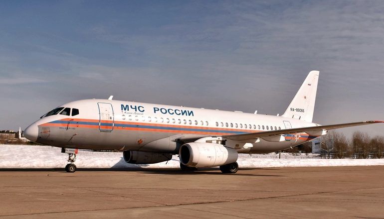 Специалисты ОАК восстановили самолет SSJ-100 МЧС России