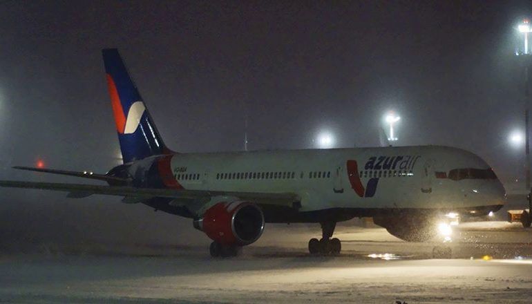 Ространснадзор: внеплановая проверка авиакомпании AZUR air