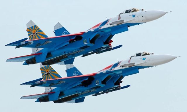 К 35-летию легендарной российской пилотажной группе