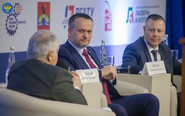 В Рыбинске обсудили задачи отечественного авиастроения