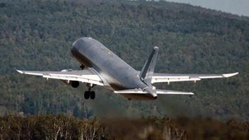 Антон Алиханов сообщил о готовности серийных поставок SJ-100